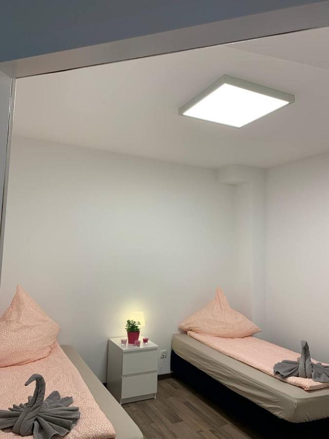 Central Private Rooms In Popular Neighborhood! Köln Kültér fotó