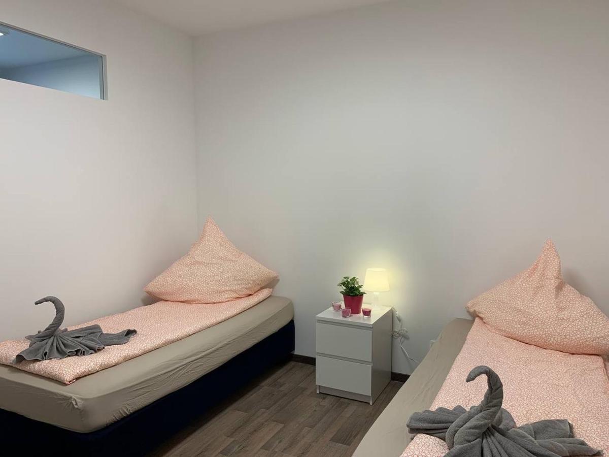 Central Private Rooms In Popular Neighborhood! Köln Kültér fotó