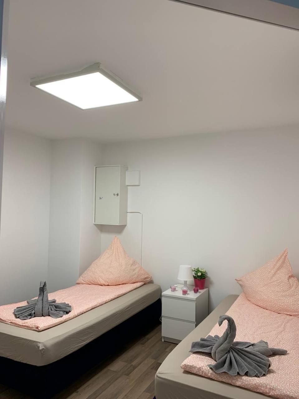Central Private Rooms In Popular Neighborhood! Köln Kültér fotó